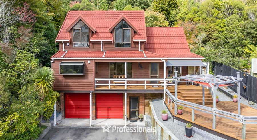  at 8 Hobbit Lane, Pinehaven, Upper Hutt, Wellington