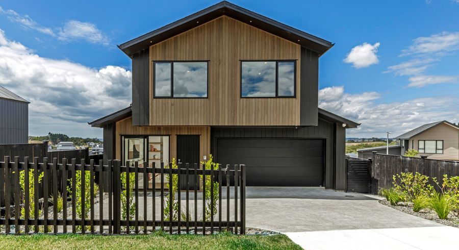  at 37 Kikorangi Drive, Orewa, Rodney, Auckland