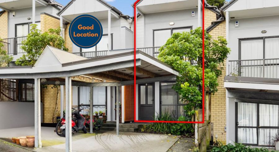  at 3/94 Glengarry Road, Glen Eden, Auckland