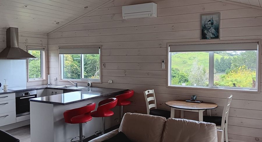  at Welcome Bay, Tauranga, Bay Of Plenty