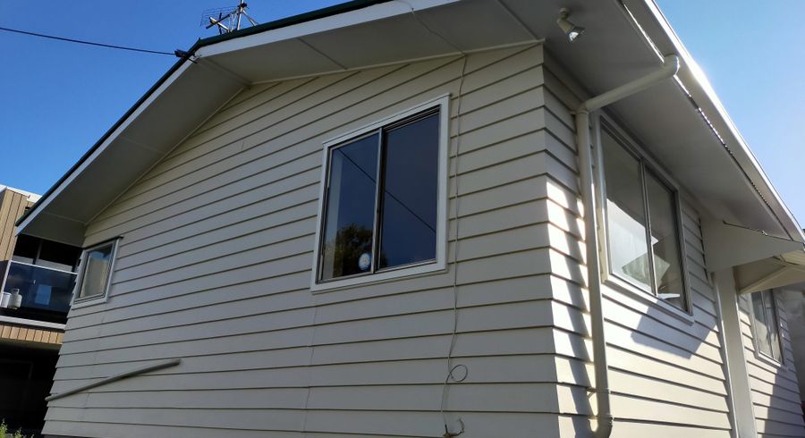  at 2/95 Alfred Street, Onehunga, Auckland City, Auckland