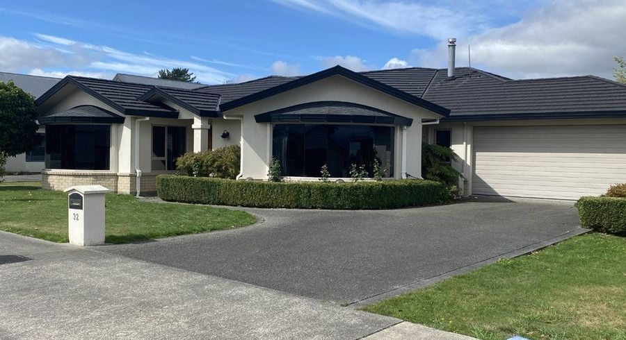  at 32 Cody Crescent, Lansdowne, Masterton