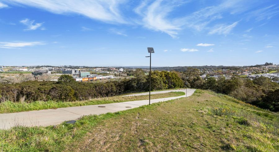  at 8 Brydes Street, Albany Heights, Rodney, Auckland