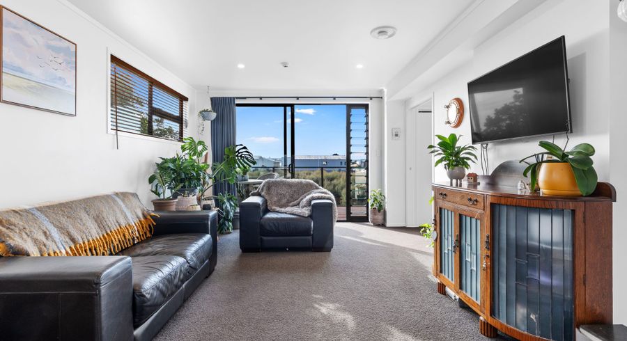  at 1/22 Ashley Place, Papamoa Beach, Papamoa