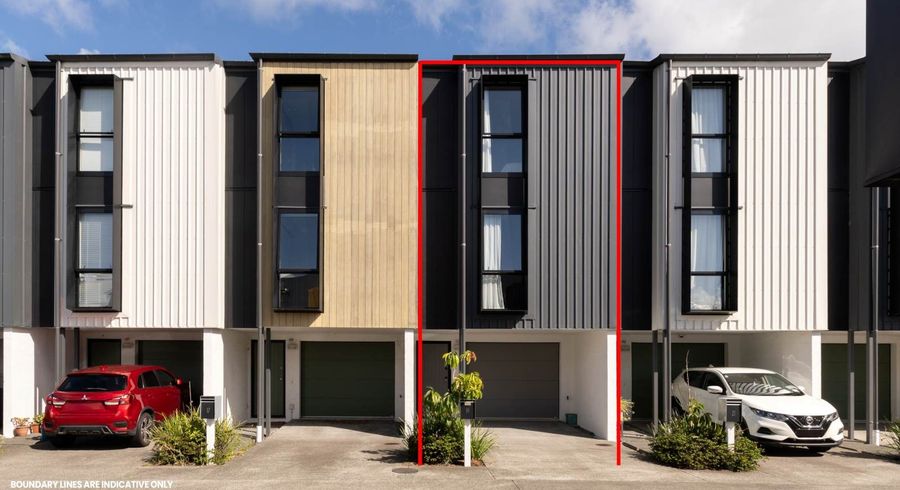  at 19 Lange Mews, Mount Wellington, Auckland City, Auckland