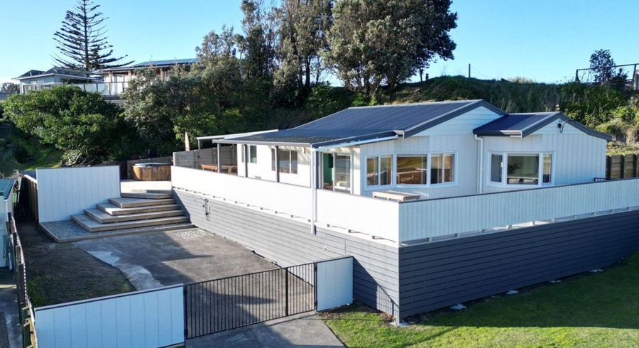  at 53 Pratt Avenue, Foxton Beach, Foxton