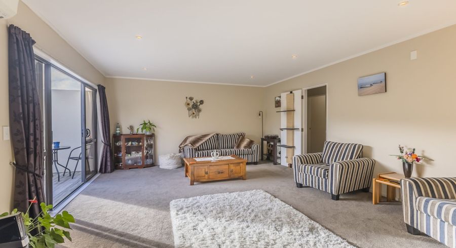  at 1/14 Duncan Street, Tawa, Wellington, Wellington