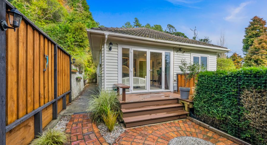  at 118 Manuka Street, Stokes Valley, Lower Hutt