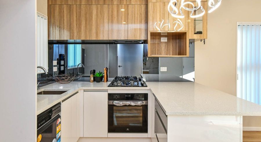  at Lot 10/27 Landscape Road, Papatoetoe, Manukau City, Auckland