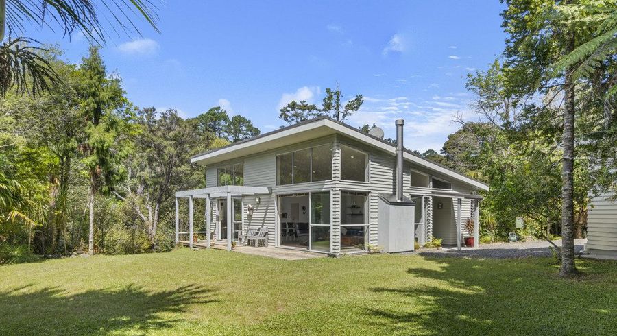  at 10 Beach Street, Sandspit, Rodney, Auckland