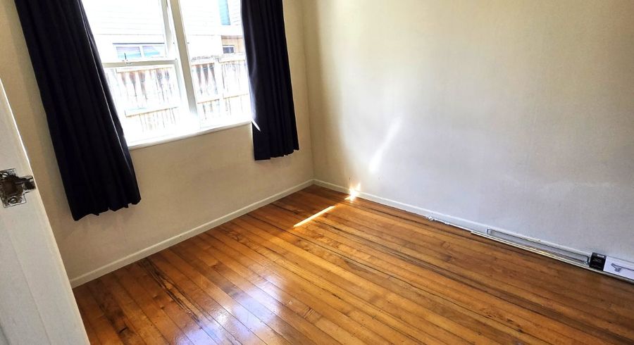  at 4/18 Herbert Road, Mount Eden, Auckland City, Auckland