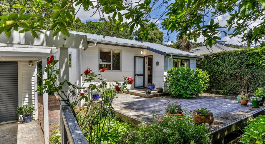  at 561 South Titirangi Road, Titirangi, Auckland