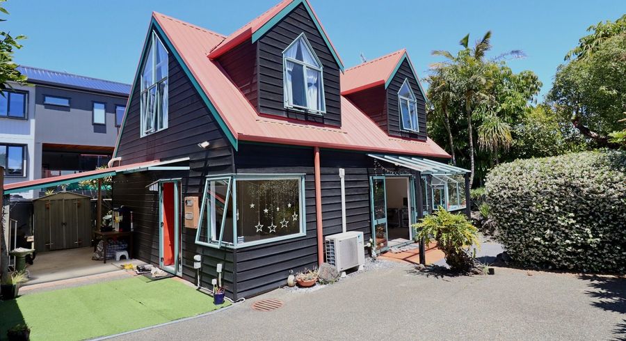  at 21B William Avenue, Greenlane, Auckland