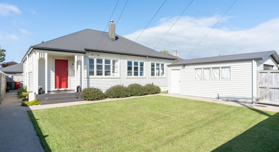  at 2A Bains Avenue, Hamilton East, Hamilton