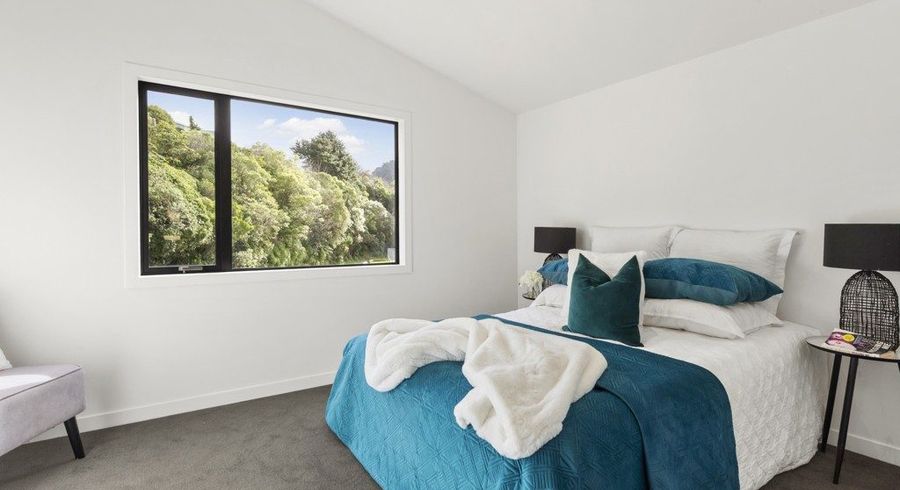  at 1/6 Makara Road, Karori, Wellington