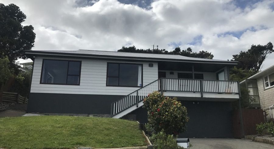  at 6 Oakleigh Street, Maungaraki, Lower Hutt, Wellington