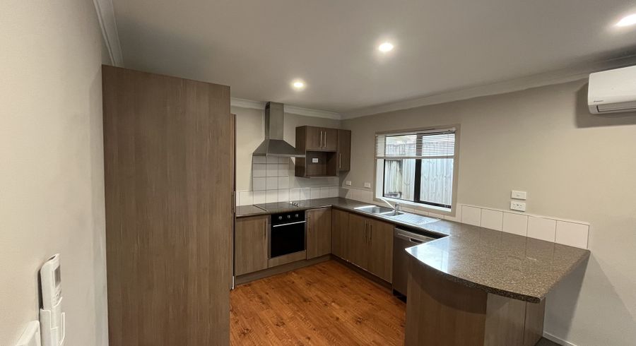  at 6D Jones Crescent, Melville, Hamilton