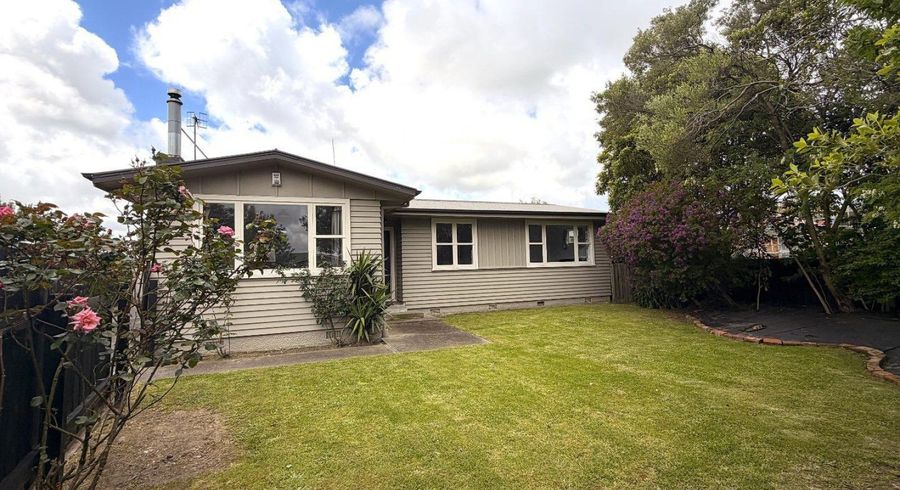  at 25 Mokau Place, Terrace End, Palmerston North, Manawatu / Whanganui