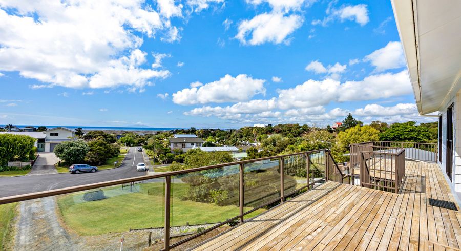  at 17 Taranui Place, Mangawhai Heads, Mangawhai