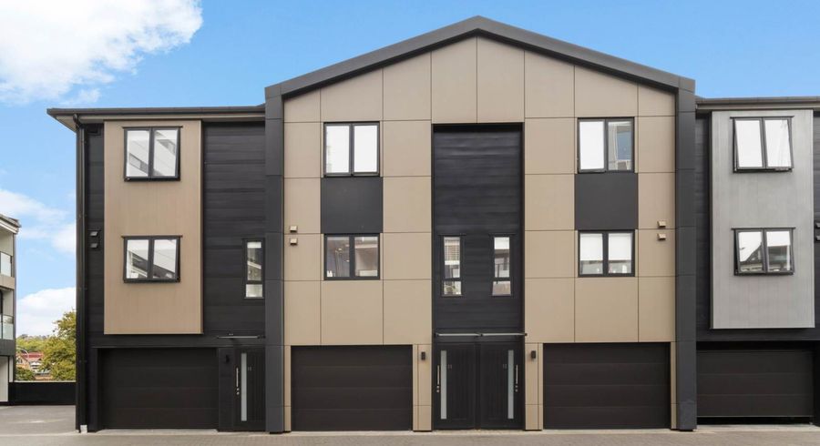  at 11/8 Dock Street, City Centre, Auckland City, Auckland