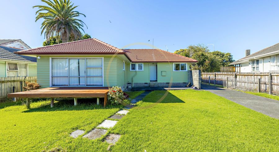  at 495 Massey Road, Mangere, Auckland