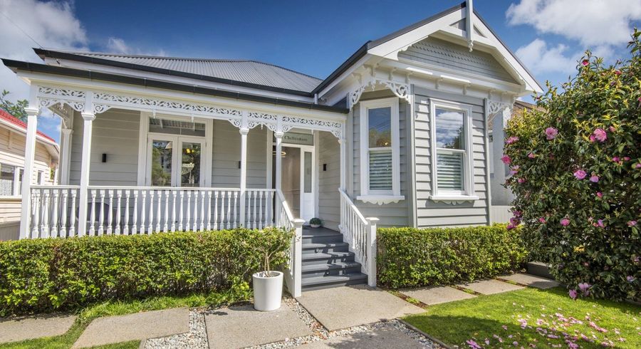  at 11 Cheltenham Road, Cheltenham, Devonport, North Shore City, Auckland