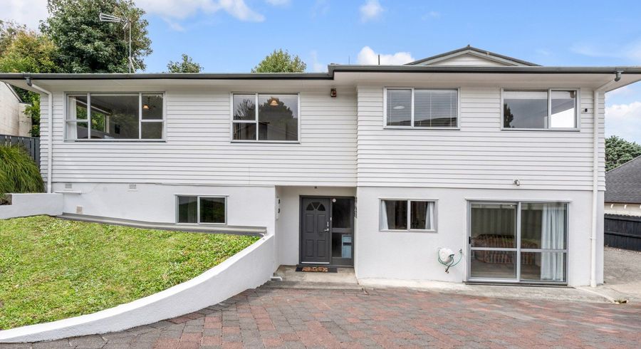  at 2/3 Pohutukawa Avenue, Shelly Park, Manukau City, Auckland