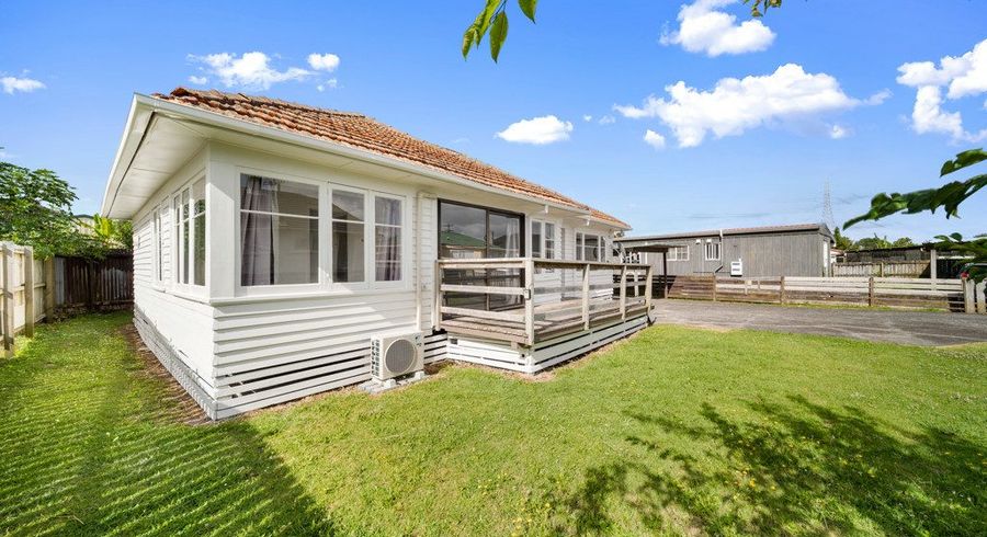  at 2/8 Fisher Crescent, Otara, Manukau City, Auckland