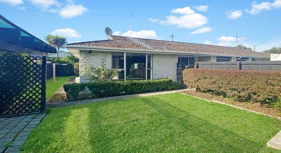  at 2/72 Norwood Street, Sydenham, Christchurch