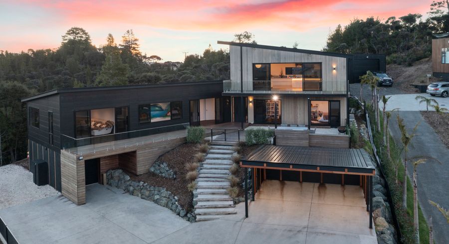  at 246 Hillcrest Road, Wainui, Wainui