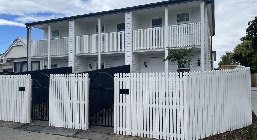  at 1/42 Woodville Street, Edgeware, Christchurch