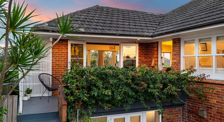  at 56 Lake Road, Devonport, North Shore City, Auckland