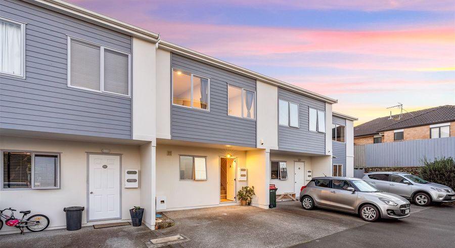  at 21/218 Captain Springs Road, Onehunga, Auckland