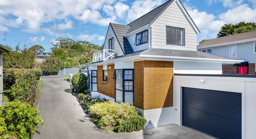  at 1/97 Matipo Road, Mairangi Bay, North Shore City, Auckland