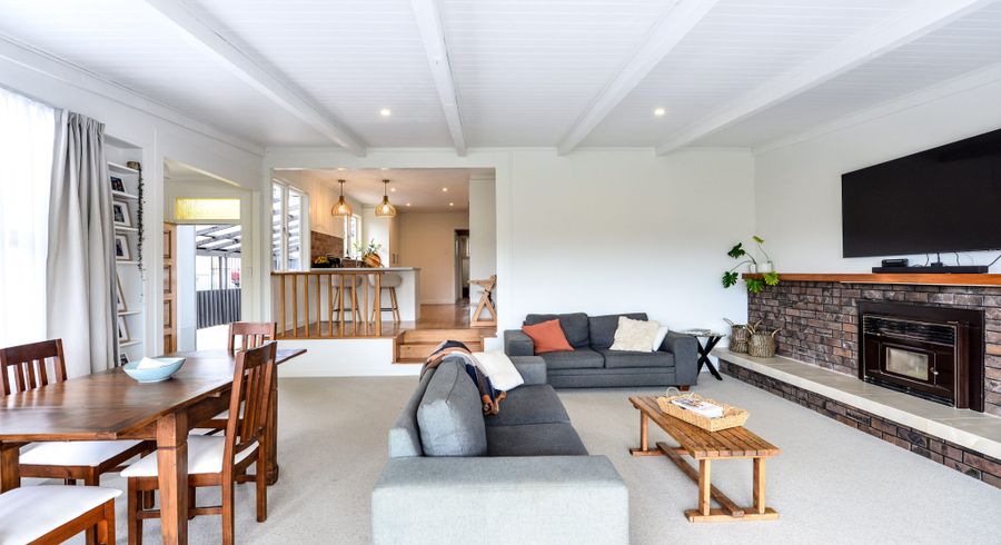  at 100 Forest Lake Road, Forest Lake, Hamilton, Waikato
