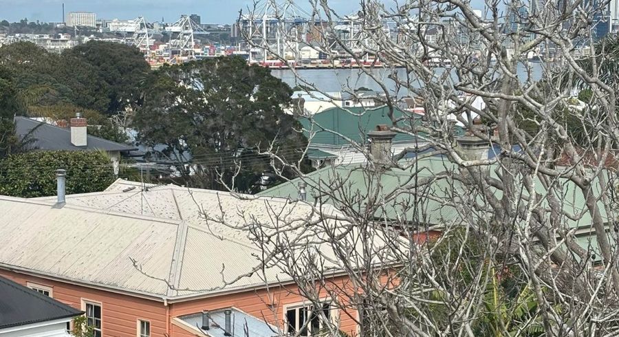  at 3/17 Kerr Street, Devonport, North Shore City, Auckland