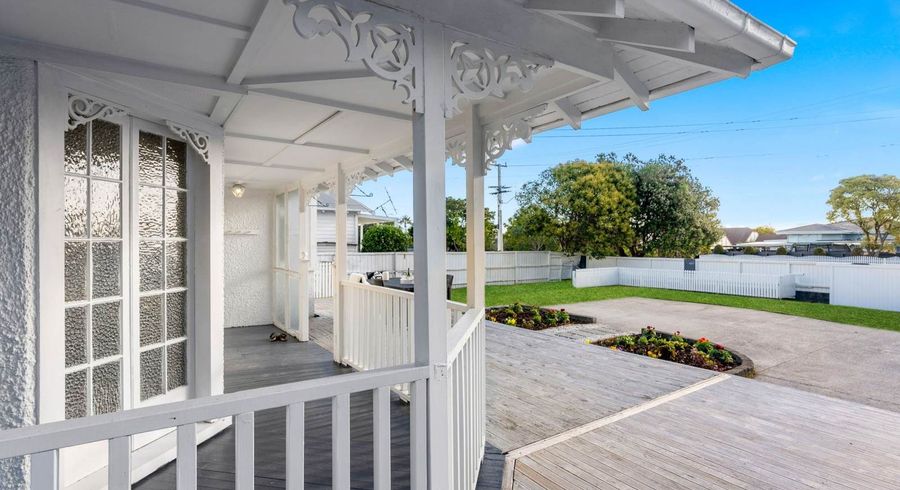  at 92 Blockhouse Bay Road, Avondale, Auckland City, Auckland