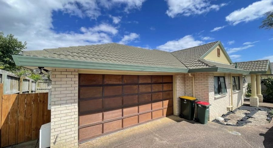  at 12 John Brooke Crescent, East Tamaki Heights, Manukau City, Auckland