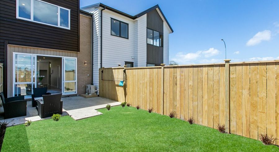  at 227 Jack Lachlan Drive, Beachlands, Manukau City, Auckland