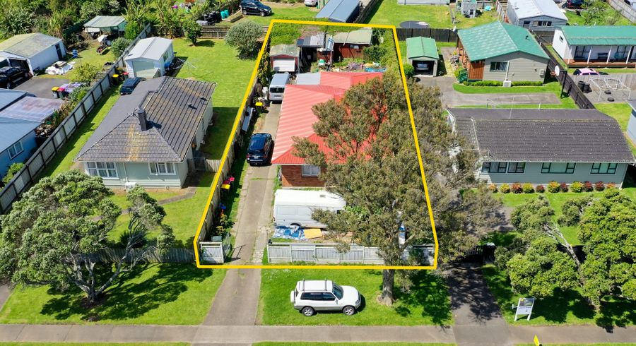  at 74 Kirkbride Road, Mangere, Auckland