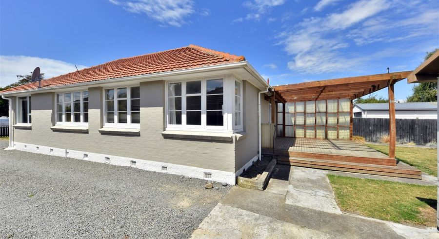  at 12 Boyne Avenue, Northcote, Christchurch