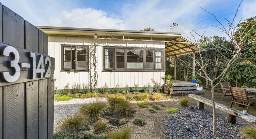  at 3/142 Rosebank Road, Avondale, Auckland
