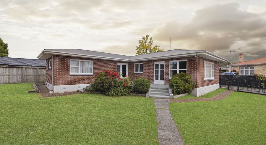  at 78 Claude Street, Fairfield, Hamilton