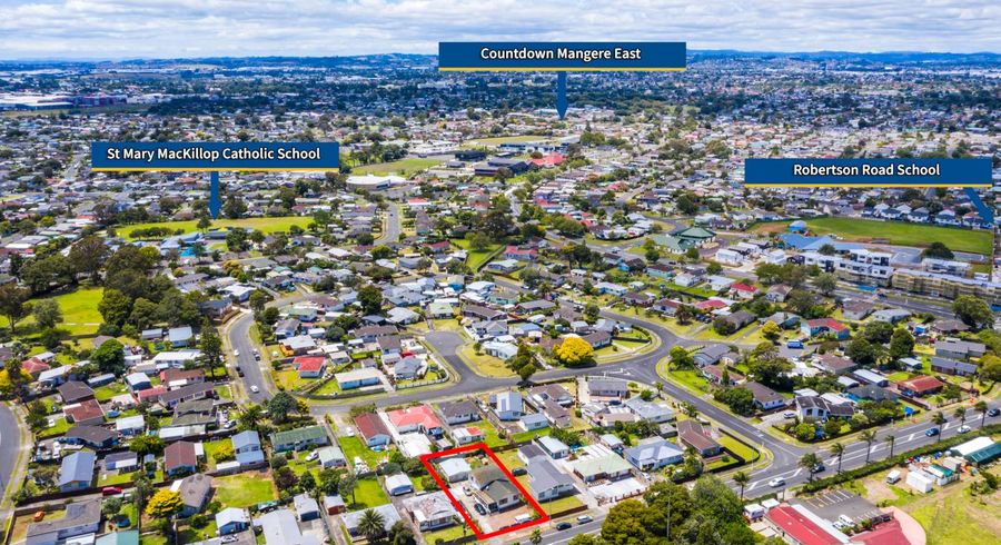  at 84A Robertson Road, Mangere East, Auckland