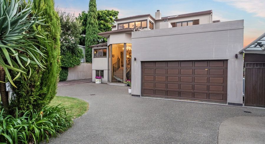  at 15 Marau Crescent, Mission Bay, Auckland City, Auckland