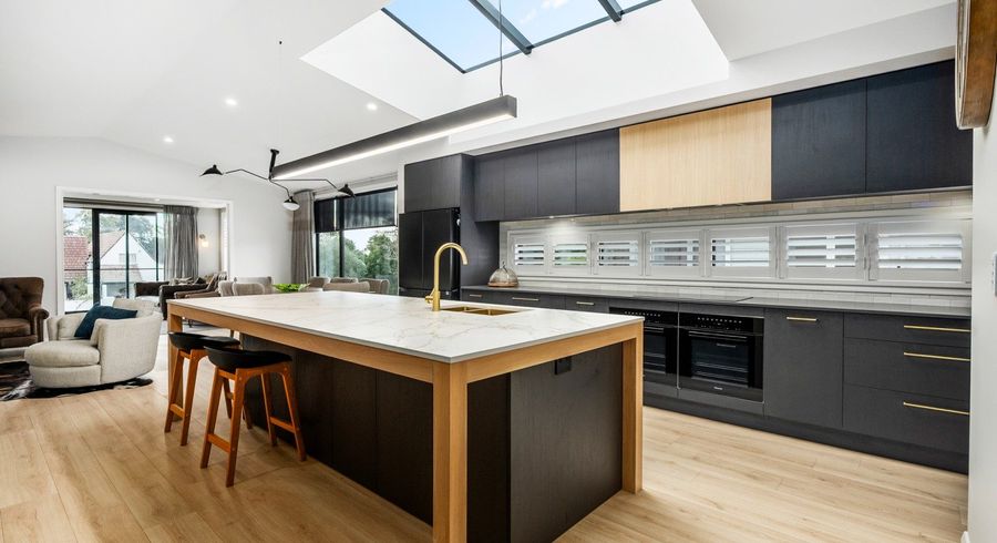  at 2/908 River Road, Queenwood, Hamilton, Waikato