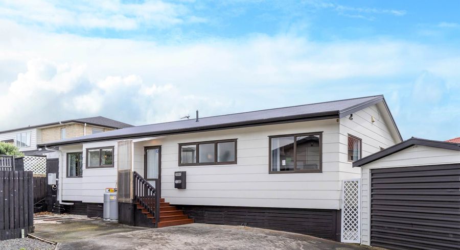  at 4 James Walter Place, Mount Wellington, Auckland