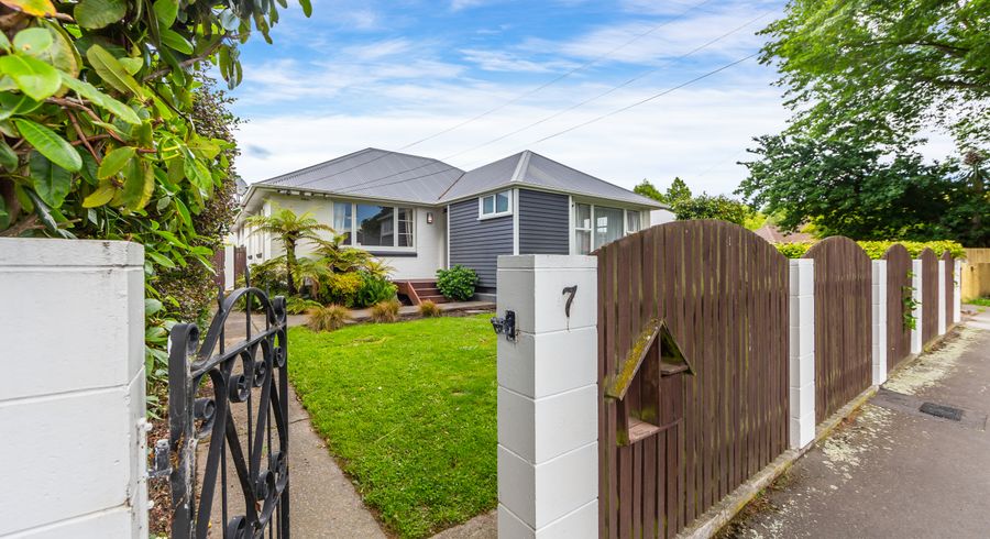  at 7 Truman Road, Bryndwr, Christchurch