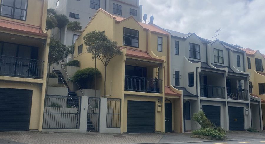  at 25 Ballantrae Place, Thorndon, Wellington, Wellington