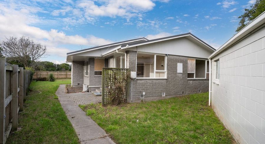  at 22 Besant Place, Avondale, Christchurch City, Canterbury